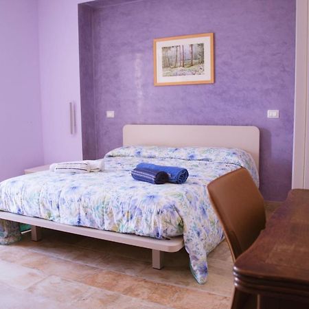 Casa Azzurra Ostuni Bed & Breakfast ภายนอก รูปภาพ